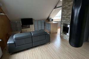 Schöne 4 Zimmer Wohnung mit Einbauküche