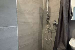 3 Zimmer Wohnung, 3-er WG geeignet, 2. OG, kernsaniert in Köln-Höhenberg – Olpener Strasse 145, 51103 Höhenberg, Köln – Vorschaubild 3