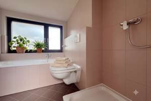 ***ERSTBEZUG nach umfassender Modernisierung***
"Schmuckstück im Bauhausstil" – Die vollständige Adresse der Immobilie erhältst du vom Anbieter., 80995 Feldmoching, München – Vorschaubild 23
