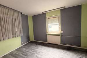 Großzügiges Wohnhaus mit Garten, Garage und viel Platz für die ganze Familie. – Die vollständige Adresse der Immobilie erhältst du vom Anbieter., 35080 Bad Endbach – Vorschaubild 8