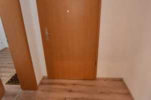 Gemütliche Kaßbergwohnung mit Balkon und Option auf Einbauküche – Franz-Mehring-Straße 43, 9112 Chemnitz – Vorschaubild 6