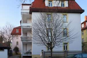 Ruhige Dachgeschosswohnung mit Galerie und Balkon in Blasewitz – Die vollständige Adresse der Immobilie erhältst du vom Anbieter., 1277 Blasewitz (Stadtteil), Dresden – Vorschaubild 2
