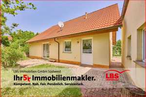 Charmantes Wohnhaus mit Doppelgarage und großzügigem Grundstück – Donnersbergkreis – Vorschaubild 2