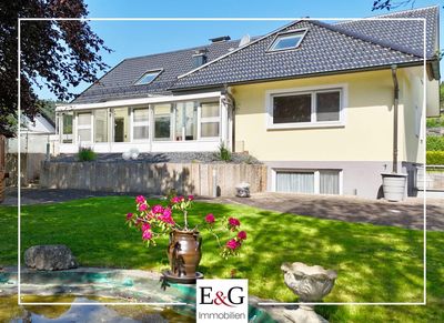 Großzügiges Eigenheim in traumhafter Aussichtslage mit viel Platz, Charme und besonderem Wohngefühl