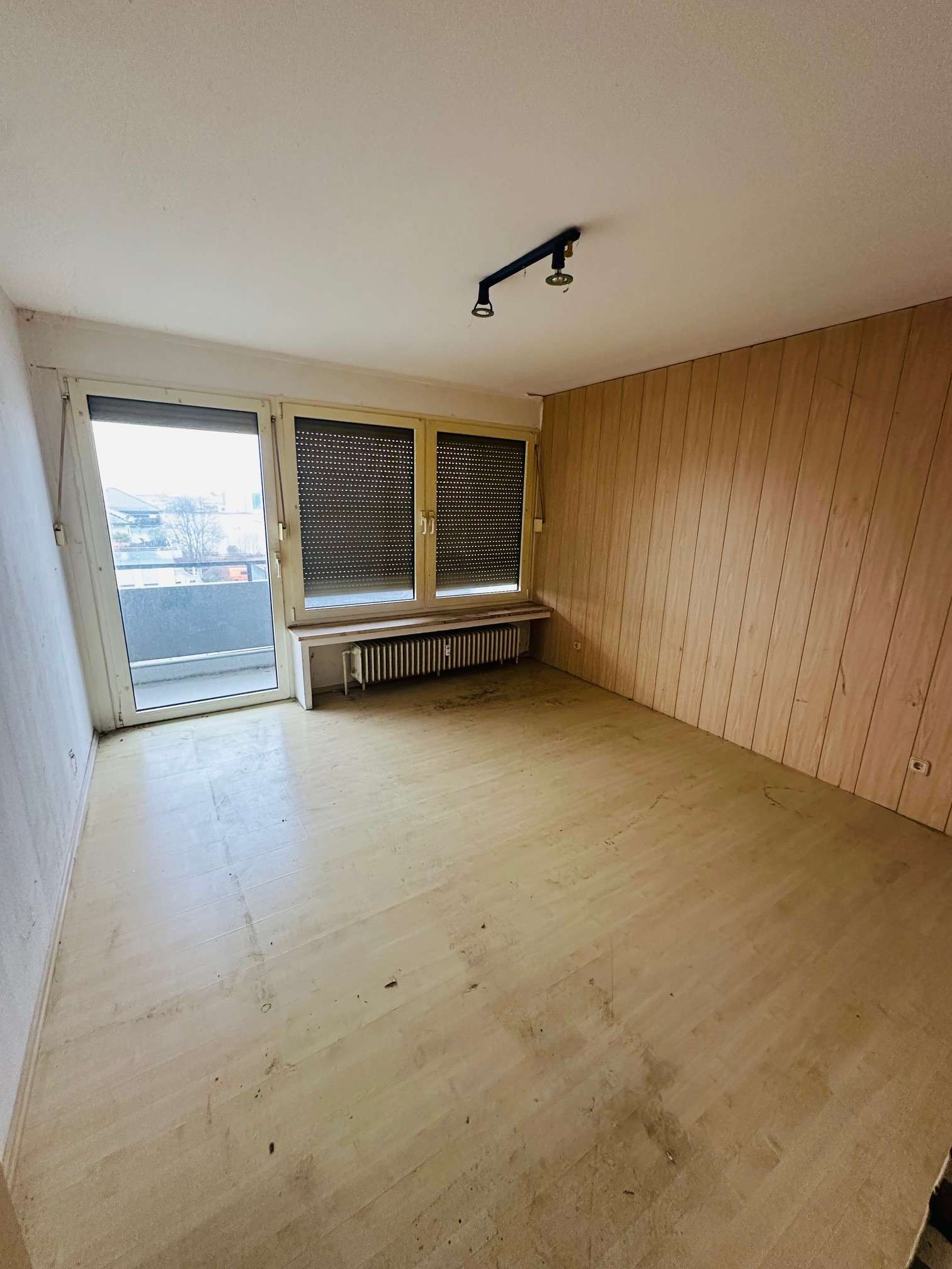 3-Zimmer-Wohnung mit Balkon & Fernblick – viel Potenzial in Augsburg, Augsburg – Bild 4