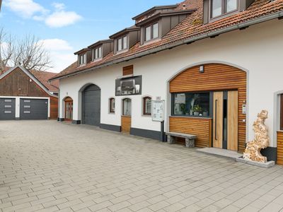 Attraktive 4 % plus Rendite – liebevoll top saniertes Wohn- & Geschäftshaus mit historischem Charme