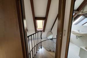 Charmant, hell  begehrt – Maisonette mit Balkon in Stuttgart-Degerloch – Die vollständige Adresse der Immobilie erhältst du vom Anbieter., 70597 Waldau, Stuttgart – Vorschaubild 15