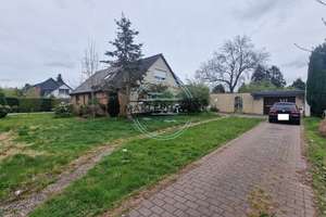 Ein Ort zum Ankommen – Zwei Häuser, ein Garten und unendlich viel Potenzial – Die vollständige Adresse der Immobilie erhältst du vom Anbieter., 21109 Wilhelmsburg, Hamburg – Vorschaubild 2