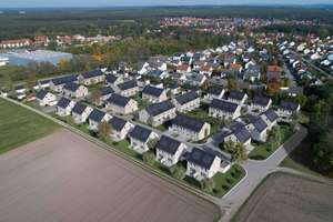 KFW 40 Förderung plus Nachhaltigkeit! Wohnen an der Zwillach mit zukunftsweisendem Energiekonzept – Die vollständige Adresse der Immobilie erhältst du vom Anbieter., 91154 Roth – Vorschaubild 3