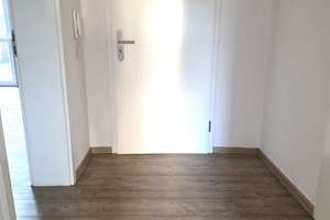 Sehr schöne 3,5-Zimmer-Wohnung mit großer Terrasse in Gelsenkirchen-Buer zu vermieten – Hochstraße 8, 45894 Buer, Gelsenkirchen – Vorschaubild 3