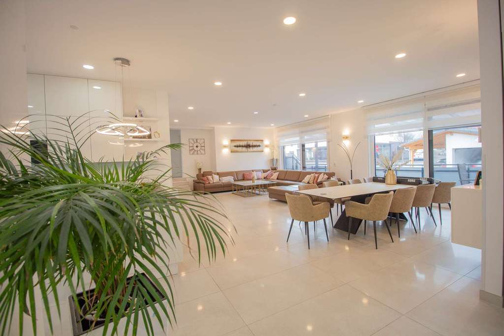 Immobilie in Ostrach - Sanierte Doppelhaushälfte im Zentrum von Ostrach - Bild 0