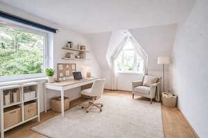 Imposante Maisonette-Wohnung mit Einfamilienhaus-Charakter, 4 Balkonen, Doppelcarport u. Sauna! – Die vollständige Adresse der Immobilie erhältst du vom Anbieter., 23627 Groß Grönau – Vorschaubild 22