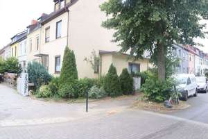 Gepflegtes Zweifamilienhaus mit solider Bausubstanz, Dachterrasse, Kaminofen und Garage! – Die vollständige Adresse der Immobilie erhältst du vom Anbieter., 28237 Lindenhof, Bremen – Vorschaubild 7