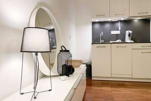 Cosy furnished apartment in Mitte next to subway with gym, rooftop terrace, sauna – Chausseestraße 106, 10115 Mitte (Ortsteil), Berlin – Vorschaubild 12