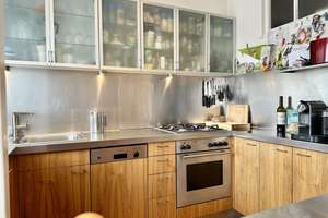FREI + Modernisiert: ETW  in Kreuzberg + 2 Zi + Große Wohnküche teilbar + EBK + SÜD-Balkon + 4. OG – Die vollständige Adresse der Immobilie erhältst du vom Anbieter., 10997 Kreuzberg, Berlin – Vorschaubild 12