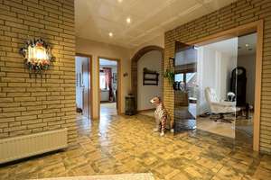 Property thumbnail 11