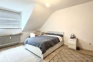 Spannende Chance für Handwerker – 4-Zimmer-Wohnung mit attraktiver Ausbaureserve – Die vollständige Adresse der Immobilie erhältst du vom Anbieter., 22147 Rahlstedt, Hamburg – Vorschaubild 11