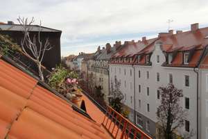 Maisonette, Dachterrasse, zentrale Lage, 3 Zimmer, 2 Badzimmer, Kamin, Aufzug, Einzelgarage – Westendstraße 152, 80339 Westend, München – Vorschaubild 3