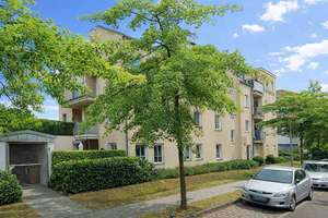 Attraktive 2-Zimmer-Wohnung mit Loggia in ruhiger Lage von Potsdam-Kirchsteigfeld – Eleonore-Prochaska-Str.  9, 14480 Kirchsteigfeld, Potsdam – Vorschaubild 2