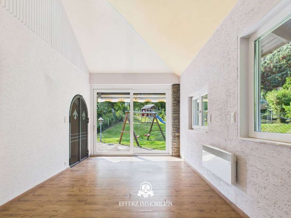 Immobilie in Altenahr - Großzügiges Anwesen mit parkähnlichem Grundstück und traumhaftem Panoramablick! - Bild 3