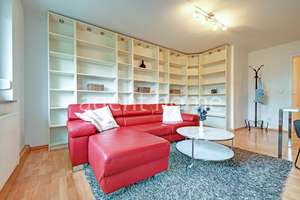 MÖBLIERT - WOHNEN in MITTE - 2-Zimmer-Wohnung mit Balkon nahe Schlossplatz