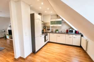 Innenstadtlage! Dachgeschosswohnung mit Ausbaureserve und KFZ-Stellplatz – Die vollständige Adresse der Immobilie erhältst du vom Anbieter., 38100 Innenstadt, Braunschweig – Vorschaubild 7