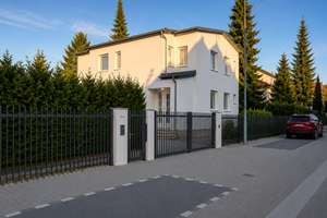 Großzügiges Einfamilienhaus mit großem Garten in Berlin-Reinickendorf zu vermieten