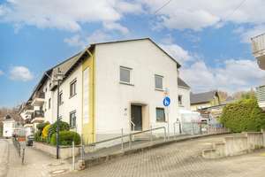 Vollvermietetes Ein-Zweifamilienhaus  – Die vollständige Adresse der Immobilie erhältst du vom Anbieter., 56204 Hillscheid – Vorschaubild 4