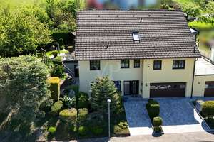 Home. Spa. Gym. Garten. Pool. Wow! – Die vollständige Adresse der Immobilie erhältst du vom Anbieter., 97877 Wertheim – Vorschaubild 1