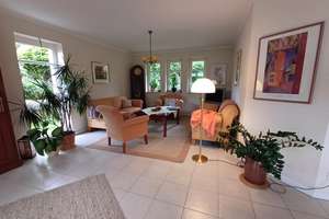 Einfamilienhaus mit Garage in Bremen-Oberneuland – Die vollständige Adresse der Immobilie erhältst du vom Anbieter., 28355 Oberneuland, Bremen – Vorschaubild 9