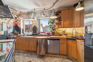 3 Häuser, 1 Grundstück:  448 m² Wohnfläche zum Selbst bewohnen bzw. Vermieten  in Nieder-Weisel – Die vollständige Adresse der Immobilie erhältst du vom Anbieter., 35510 Butzbach – Vorschaubild 9