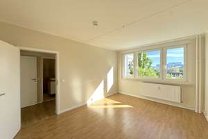 Bezugsfreie und sanierte 4-Zimmer Wohnung mit Weitblick – Holzmarktstraße 73, 10179 Mitte (Ortsteil), Berlin – Vorschaubild 2