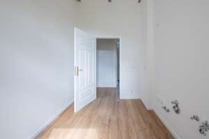 Sichere Geldanlage: Mitten in Kreuzberg  - vermietete 3-Zimmer-Wohnung – Schlesische Straße 16, 10997 Kreuzberg, Berlin – Vorschaubild 13