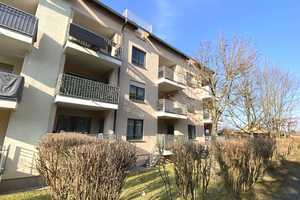 Mehrfamilienhaus in sehr gepflegtem Zustand mit 11 WE+Stellplätzen in Karlsbad-Langensteinbach! – Karlsruhe (Kreis) – Vorschaubild 3