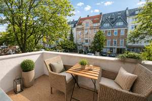 Stilvoll & lichtverwöhnt – Frei werdende Altbauwohnung im Zooviertel mit Parkett & Balkon! – Die vollständige Adresse der Immobilie erhältst du vom Anbieter., 40237 Düsseltal, Düsseldorf – Vorschaubild 2