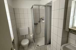 1-Zimmer Wohnung mit Balkon in München-Milbertshofen – Korbinianplatz 6, 80807 Milbertshofen, München – Vorschaubild 2
