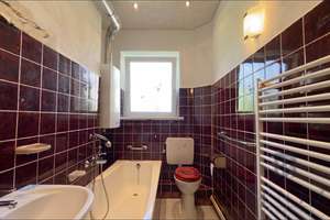 Altbaucharme mit Potenzial – 3 Zimmer, Gartenanteil & Mansardenzimmer – Die vollständige Adresse der Immobilie erhältst du vom Anbieter., 27580 Eckernfeld, Bremerhaven – Vorschaubild 15