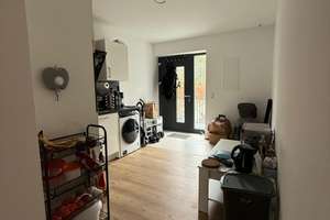 Geschmackvolle, neuwertige 2,5-Raum-Wohnung mit gehobener Innenausstattung mit EBK in Darmstadt – Donnersbergring 42, 64295 Bessungen, Darmstadt – Vorschaubild 7