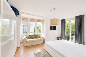 WESTEND: Stilvoll möblierte 3-Zimmer-Wohnung mit Balkon, Tiefgarage und Blick ins Grüne – Die vollständige Adresse der Immobilie erhältst du vom Anbieter., 14055 Westend, Berlin – Vorschaubild 11