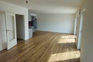 Großzügige Mietwohnung mit EBK und Balkon in Nassenfels – Neunbaumweg 19a, 82128 Nassenfels – Vorschaubild 2