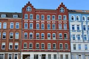 Gepflegte Altbauwohnung mit Balkon und Stellplatz in Kiel – Die vollständige Adresse der Immobilie erhältst du vom Anbieter., 24118 Ravensberg, Kiel – Vorschaubild 15