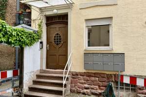 Charmante Altbauwohnung mit Terrasse in begehrter Lage von Heidelberg-Neuenheim – Die vollständige Adresse der Immobilie erhältst du vom Anbieter., 69120 Neuenheim, Heidelberg – Vorschaubild 2