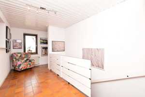 Schönes, großes Ein- bis Zweifamilienhaus mit Keller + Garage. – Gifhorn (Kreis) – Vorschaubild 16