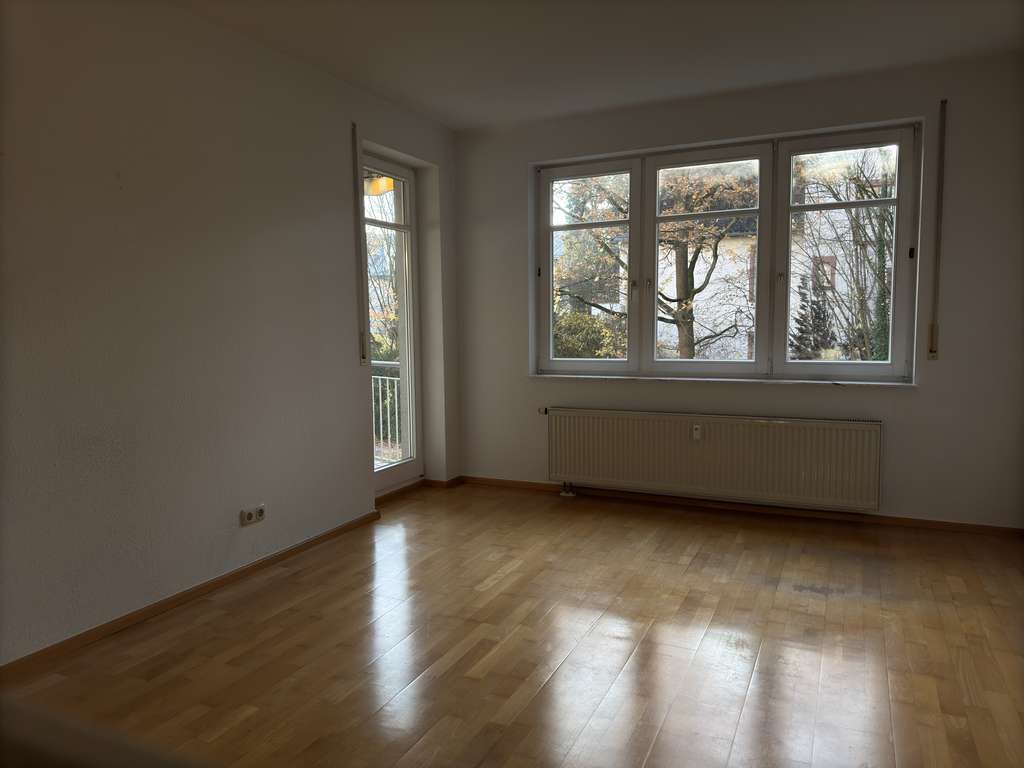 Gepflegte 2-Zimmer-Wohnung mit Balkon in Frankfurt-Dornbusch
