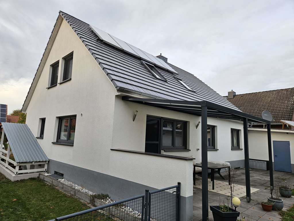 Immobilie in Uchte - Großzügiges Einfamilienhaus mit 11 Zimmern in Uchte - Bild 1