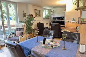 Property thumbnail 11