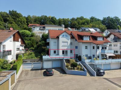 Charmante Wohnung mit Terrasse und Balkon!