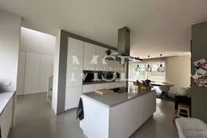 Exklusives Wohnen im Bauhausstil | Luxuriöses & hochwertiges Einfamilienhaus | Baureserve, Pool & PV – Die vollständige Adresse der Immobilie erhältst du vom Anbieter., 14167 Lichterfelde, Berlin – Vorschaubild 7