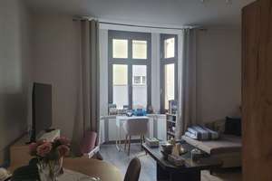 Gepflegte 1-Zimmer-Wohnung mit Einbauküche in Wuppertal-Oberbarmen – Langobardenstr. 20, 42277 Oberbarmen, Wuppertal – Vorschaubild 2