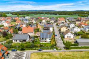 Großzügiges Einfamilienhaus mit reichlich Ausbaupotenzial & herrlichem Gartenparadies! – Die vollständige Adresse der Immobilie erhältst du vom Anbieter., 92421 Schwandorf – Vorschaubild 2